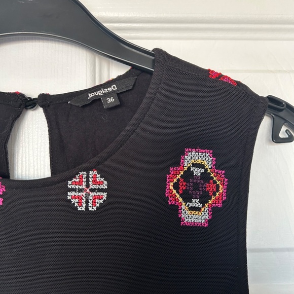 Desigual mandala dress - Picture 2 of 4